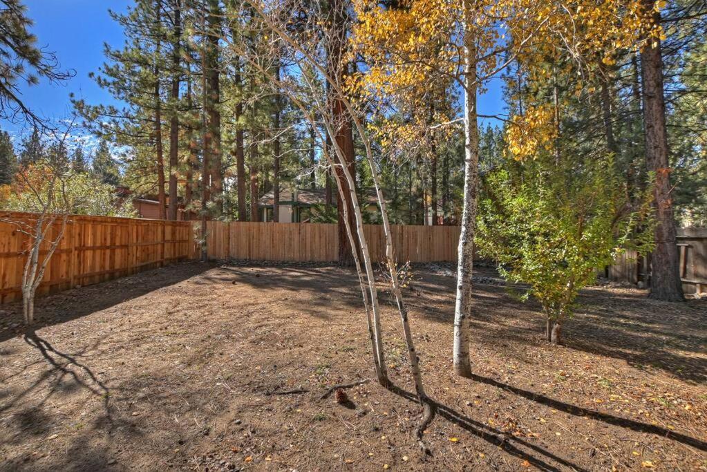 Cozy Cabin I King Bed I Fireplace I Hot Tub I Fenced Yard I Bbq Big Bear City Bagian luar foto