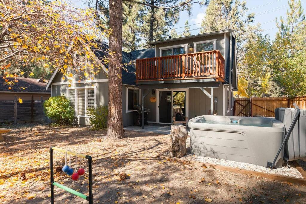 Cozy Cabin I King Bed I Fireplace I Hot Tub I Fenced Yard I Bbq Big Bear City Bagian luar foto